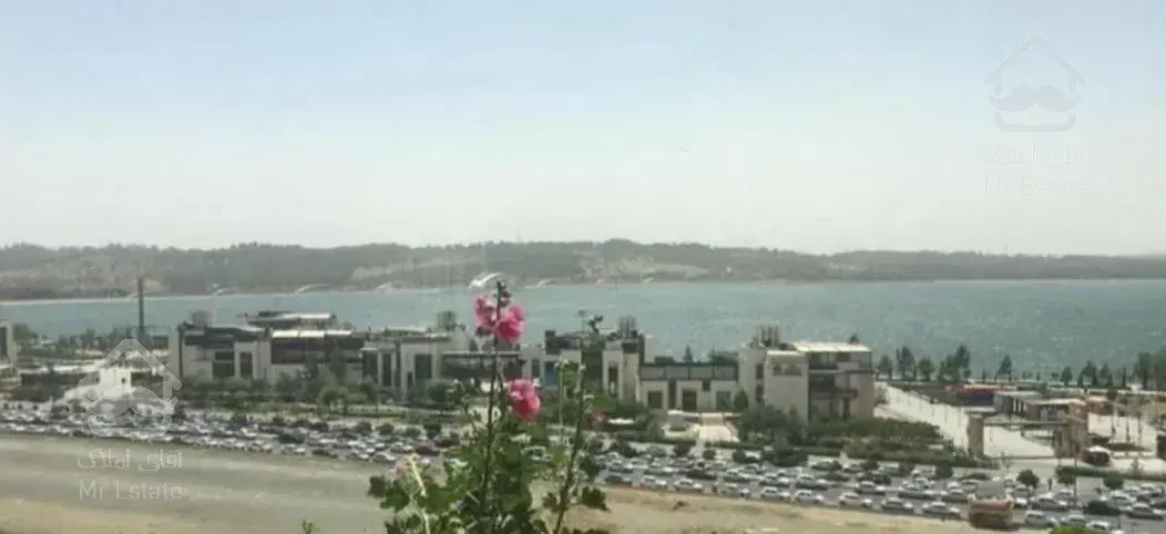 ۱۰۰متر /ویو کامل دریاچه /۲خواب