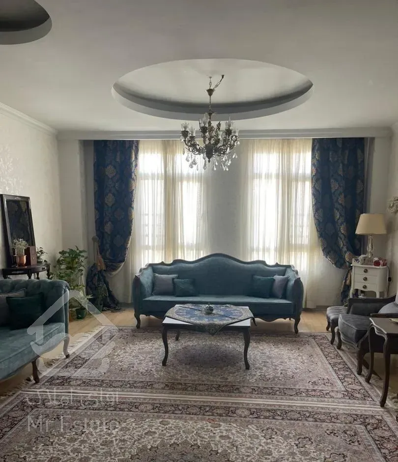 ۸۲ متر/تکواحدی/فول دیزاین/منیریه