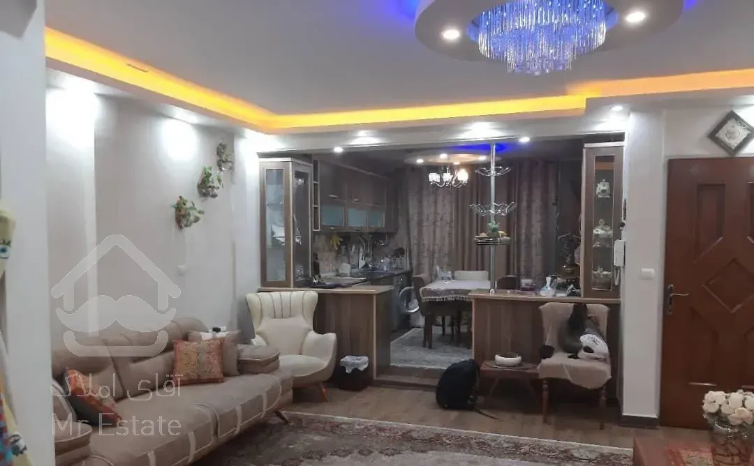 فروش آپارتمان ۷۲ متری ۲ خوابه طبقه ۳ در دهقان