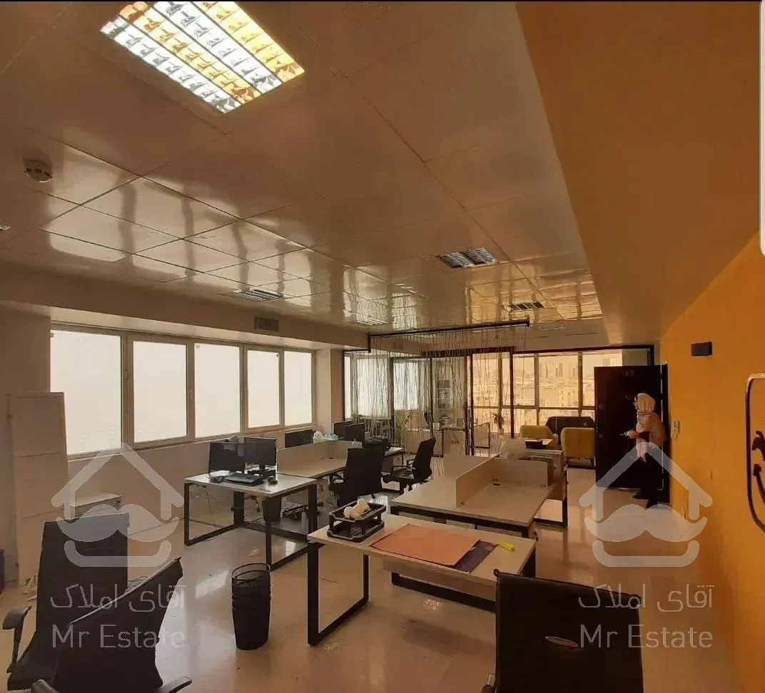 ۱۰۰ متر فلت اداری تاب لوکیشن و شیک دریاچه چیتگر