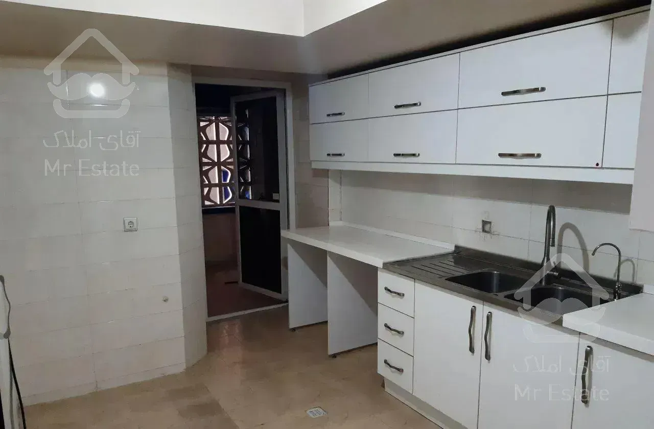 115 متر 3 خواب اجاره *دریاچه چیتگر منطقه٢٢