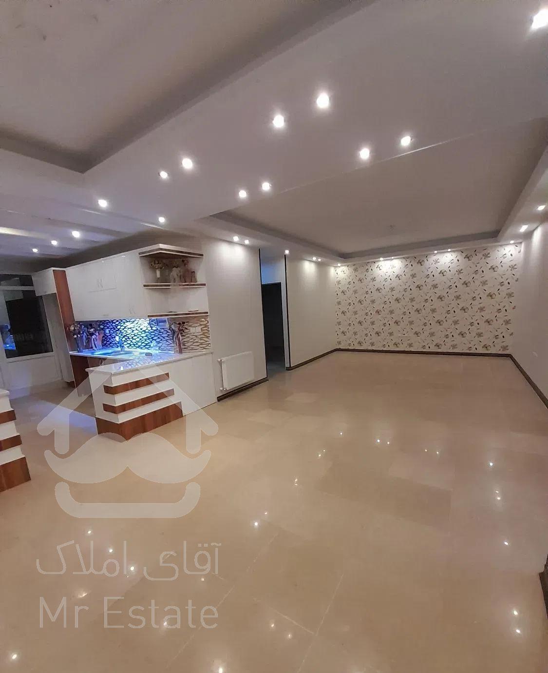 100متر دو خوابه فول امکانات