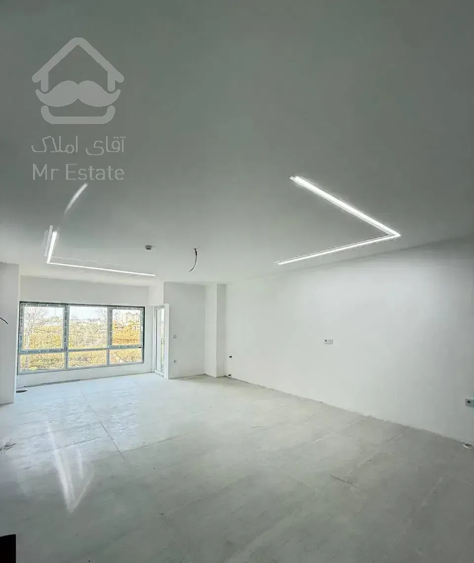 آپارتمان مدرن ۱۰۰ متر / ۱۵۰ قدم تا ساحل / ازادی