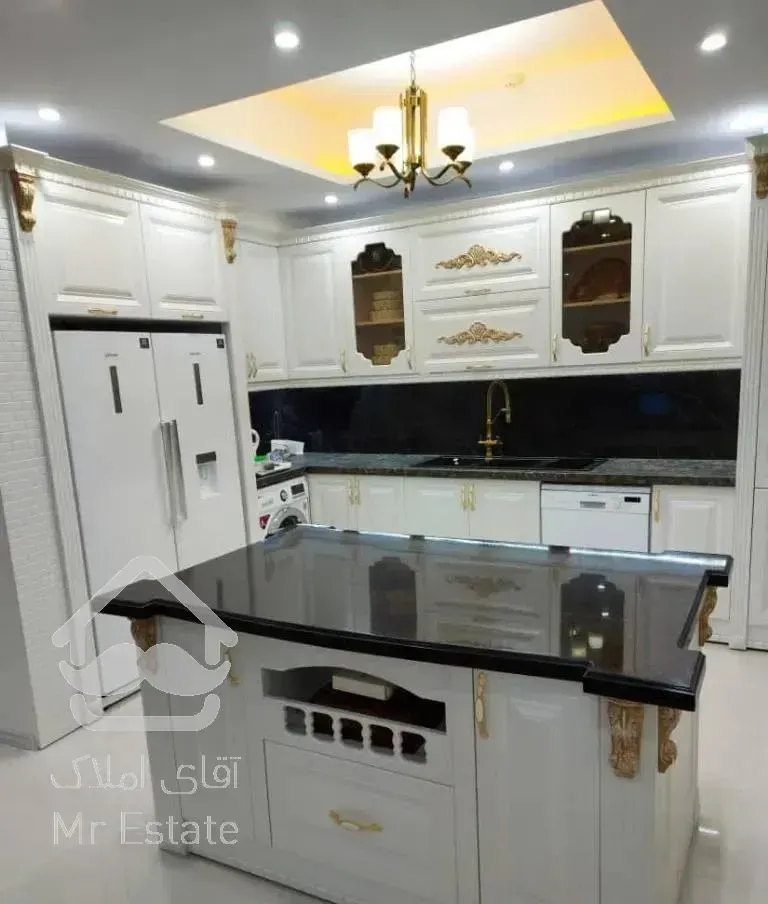 ۱۴۰متری،۳خواب،فول امکانات