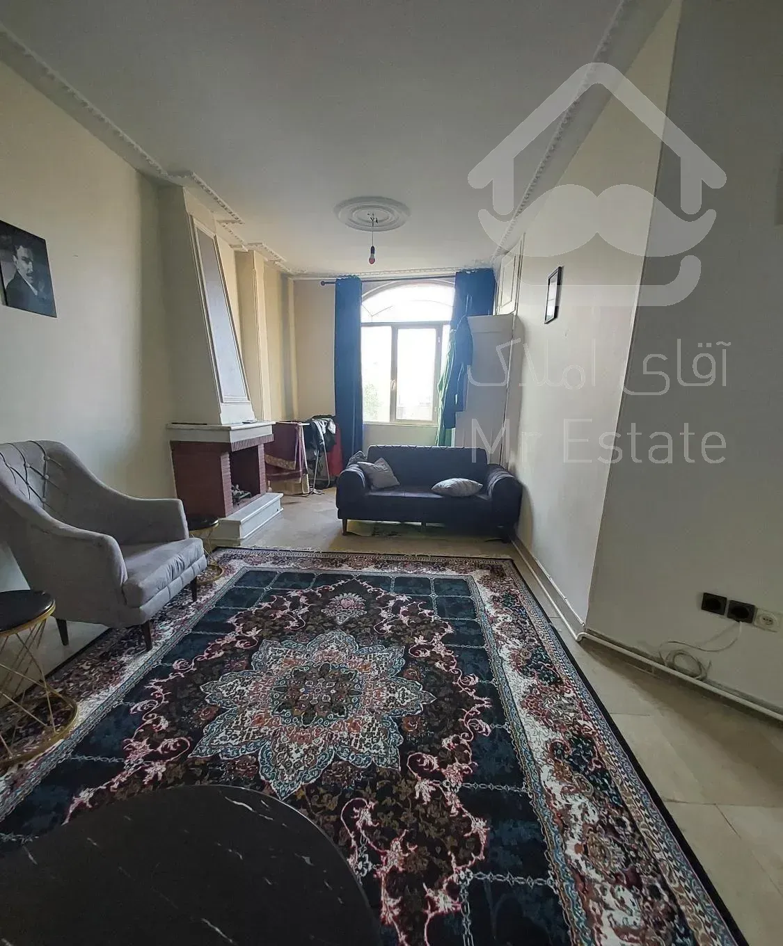 جمال‌زاده شمالی/۱۰۵متر/دارای پارکینگ