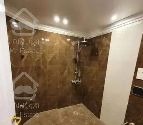 ۲۸۰ متر با ۴ پارکینگ