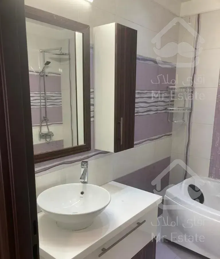 ۱۸۰ متر ۳ خواب اندرزگو ۳ بالکن بزرگ