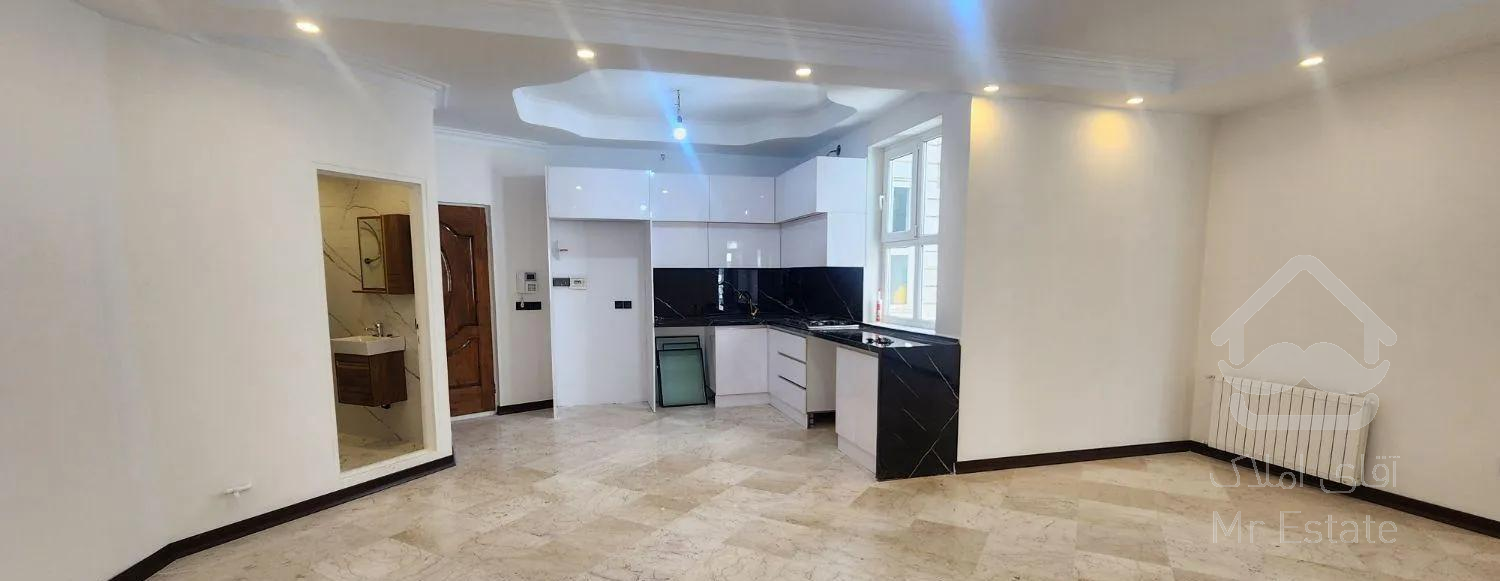 پونک ۹۵ متر ۲خواب  فول امکانات  ۹ ساله