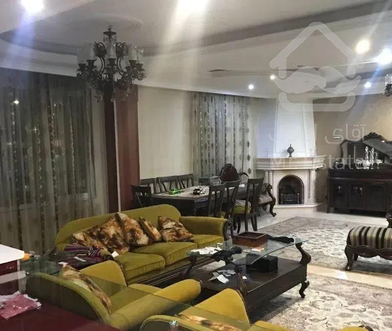 ۱۰۷متر ۲خ فول خوش نقشه رو به آفتاب طوقانی