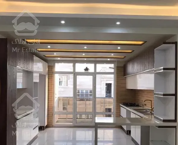 ۹۴ متر / غرق درنور / اکباتان  بیمه