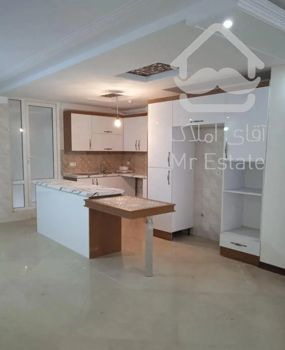 150متری نوساز 2پارکینگ