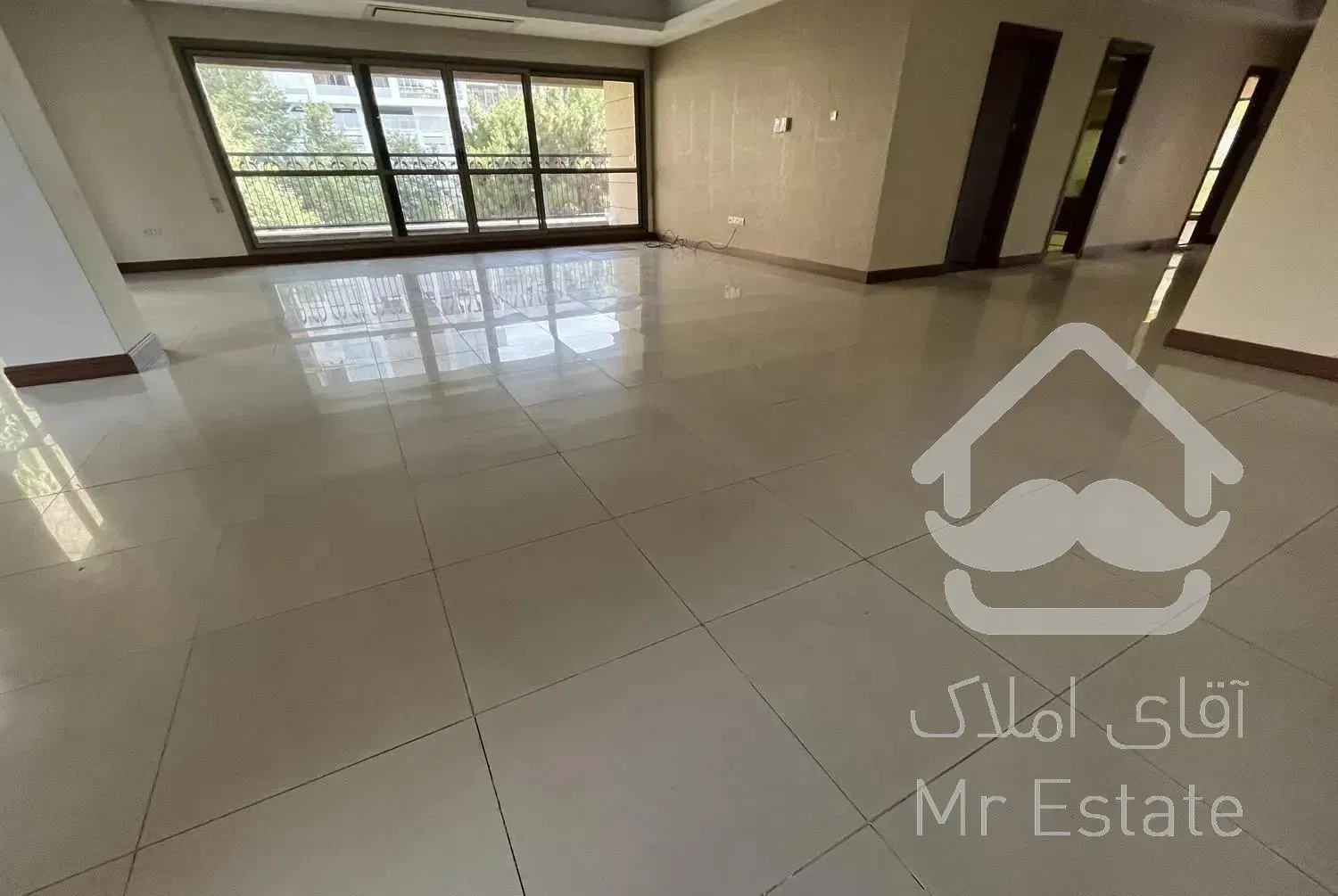 فرشته/٢٦٠متر/استانبول/برج باغ/تراس قابل چیدمان