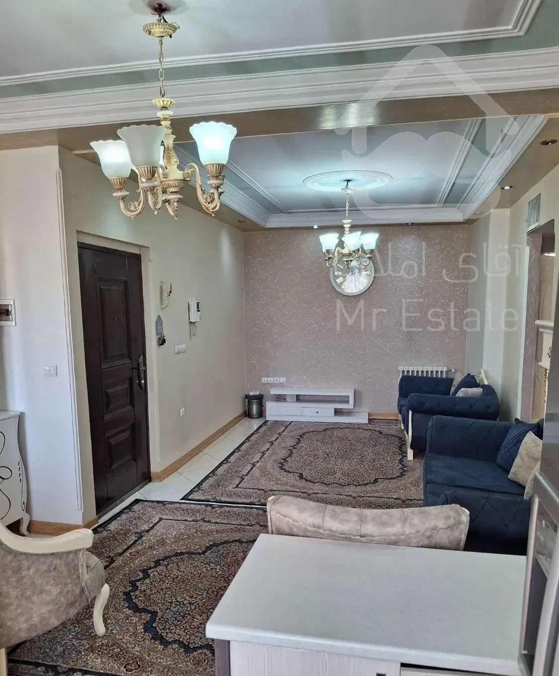 68متر/دوخوابه فول/کوچه تقوی ب/قلب شهرک سینا