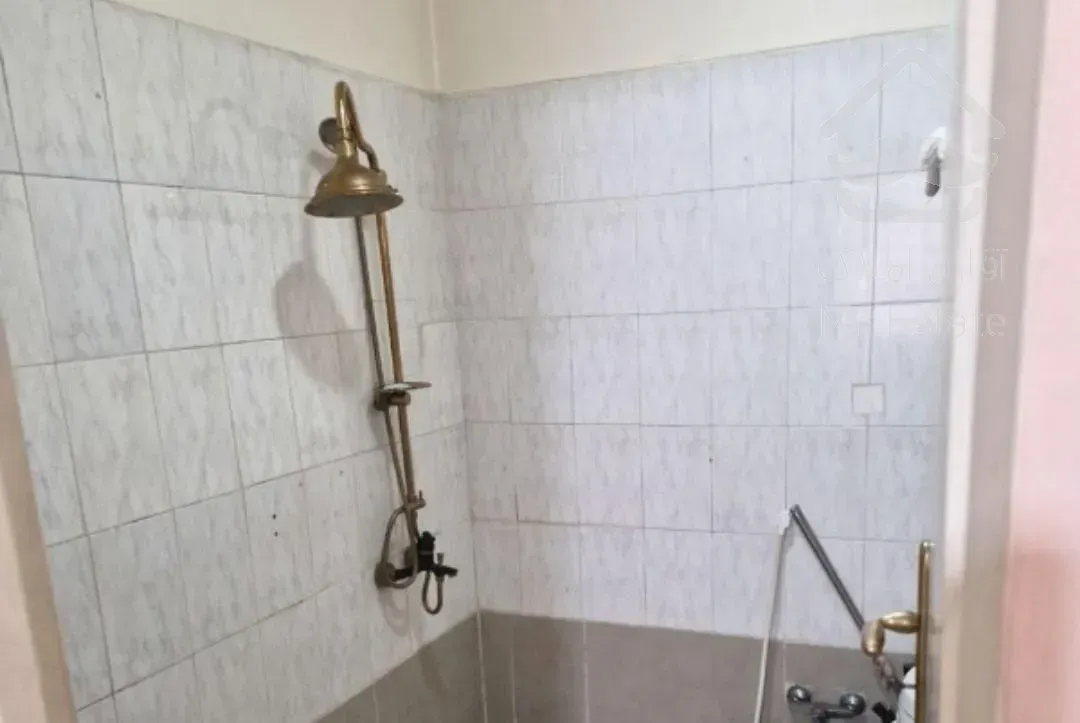 فروش آپارتمان ۶۸ متری  / نصرت / قدرالسهم