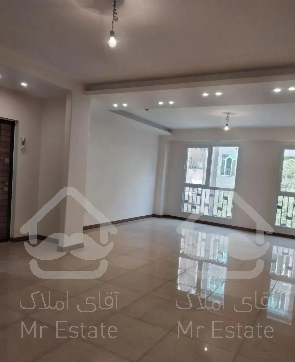 لارستان ۱۲۰ متر ۲ خواب نوساز فول