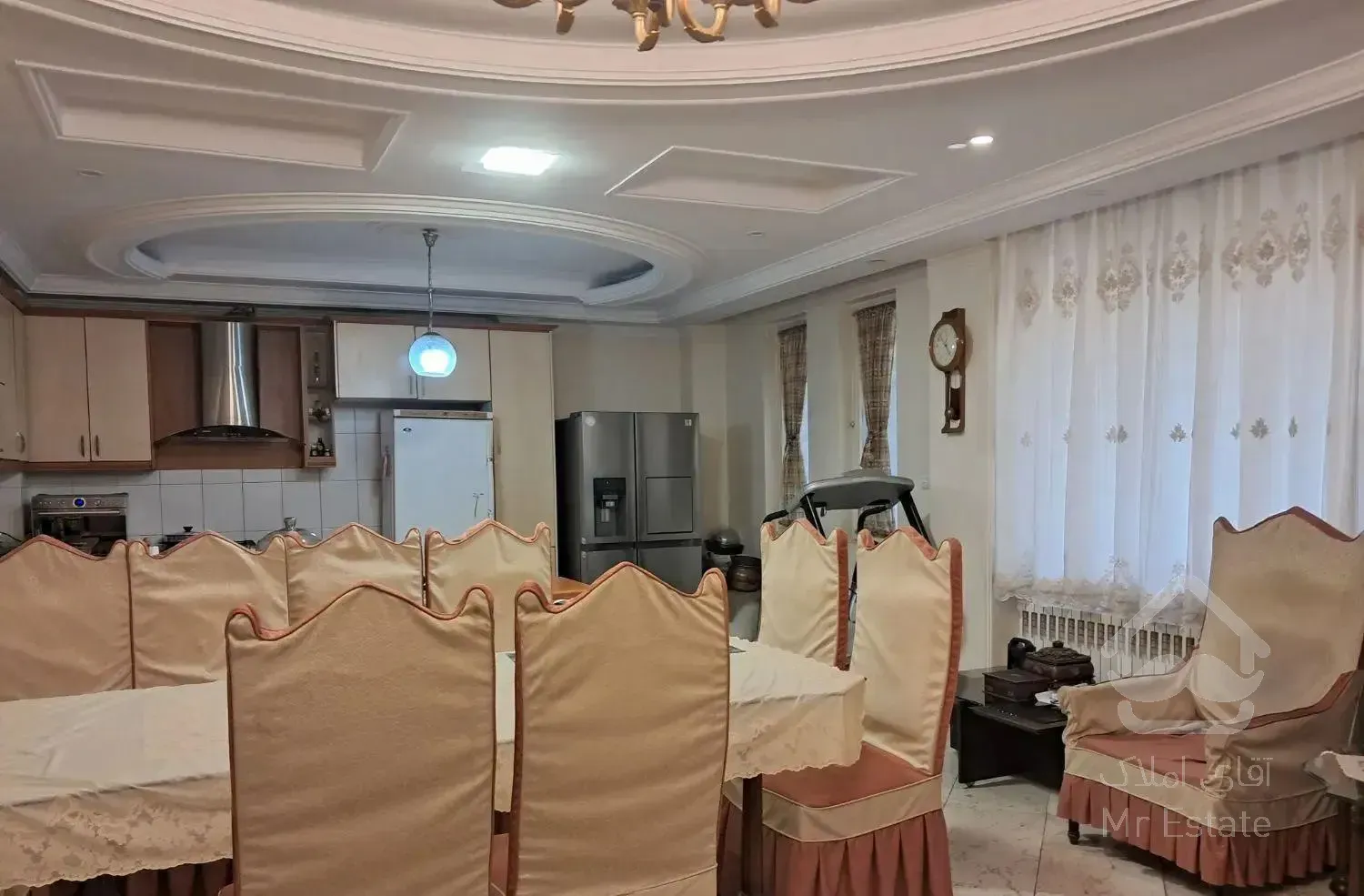 126متر.سعادت آباد. 3خواب.تک واحد. انباری بزرگ