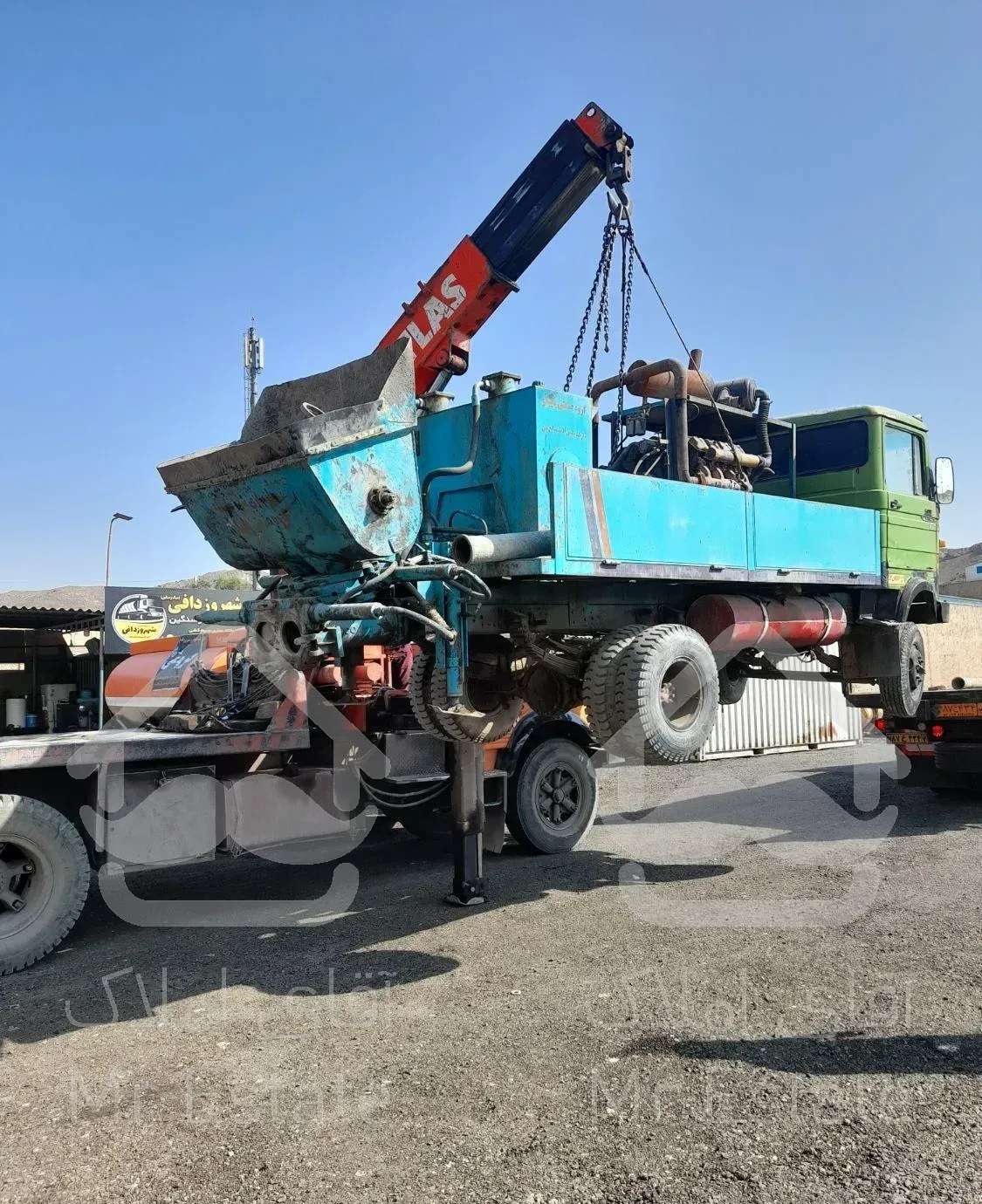 بازسازی کامیونهای بنز،جوشکاری صافکاری نقاشی