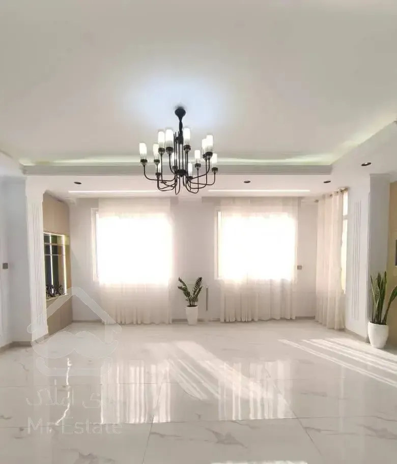 ۶۶متر ۲خواب پارکینگ اختصاصی سندتکبرگ فول دیزاین