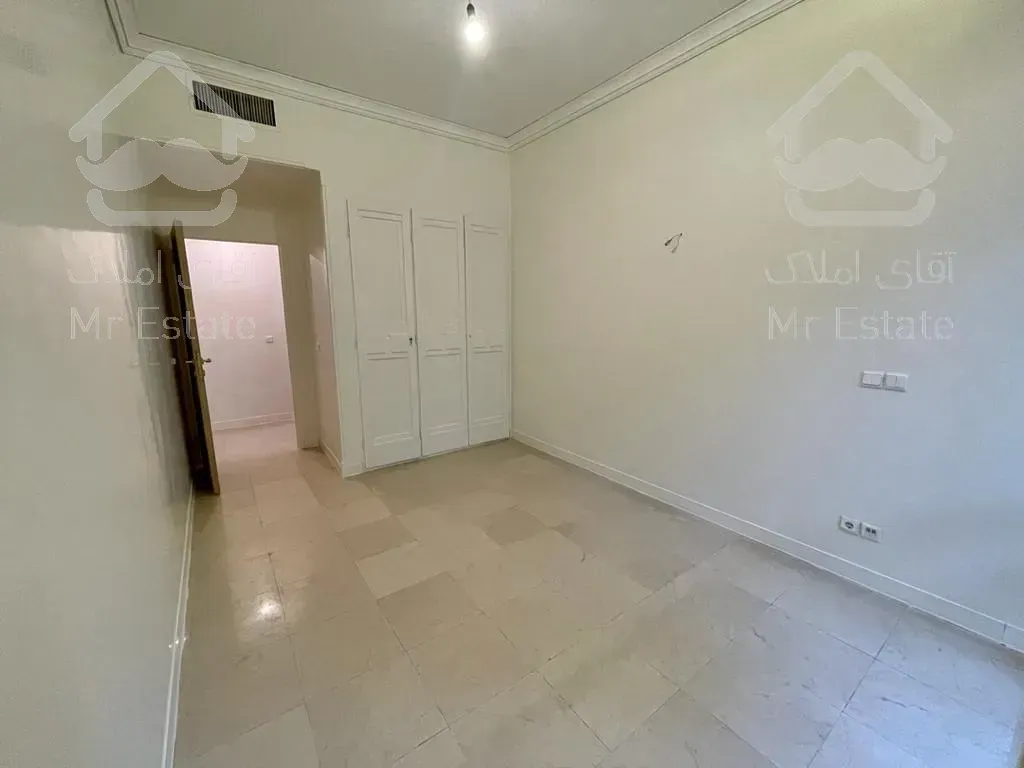 اجاره و رهن آپارتمان محمودیه 135  متر لوکس