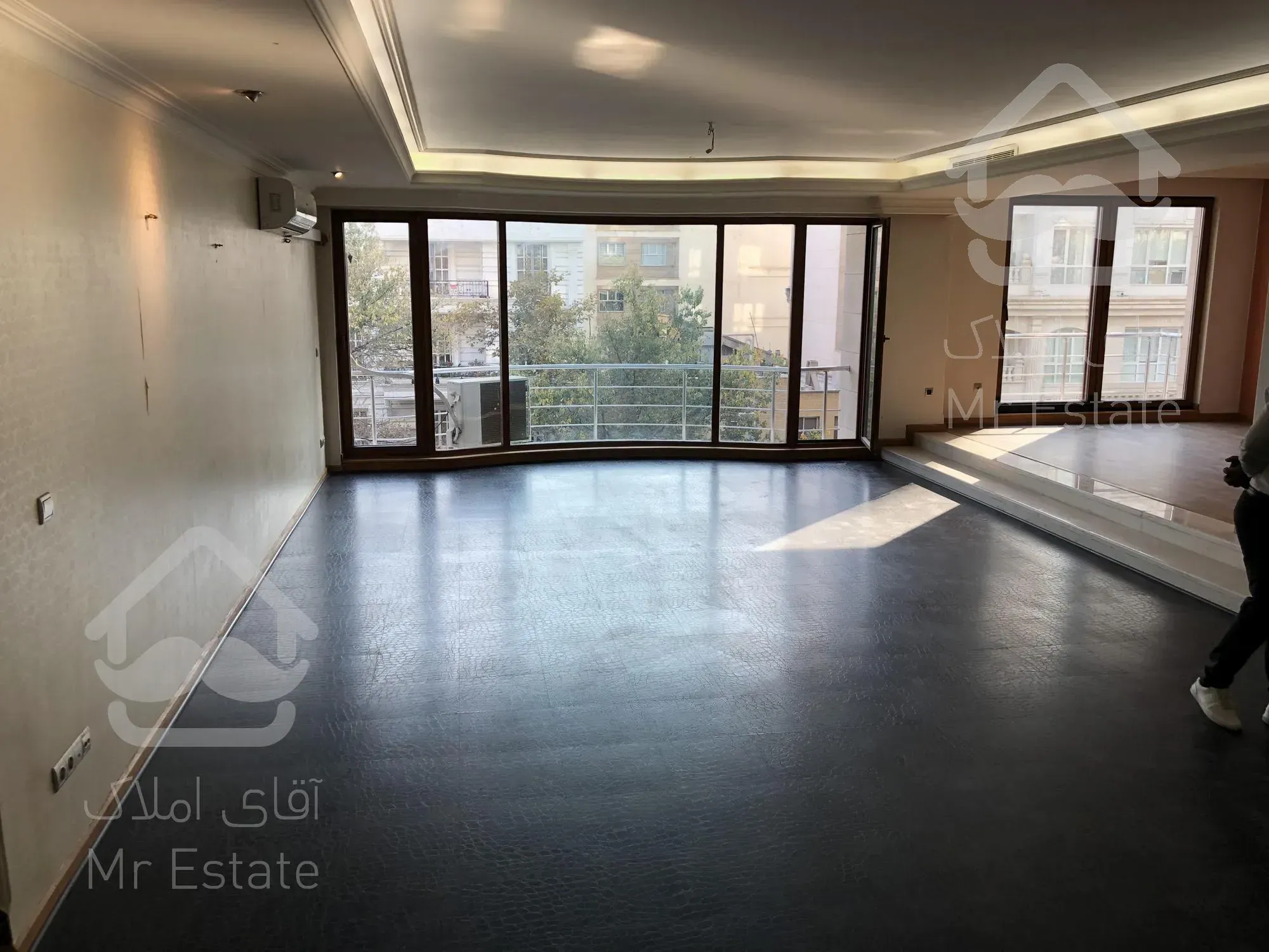 رهن و اجاره آپارتمان ۳۵۰ متری ۴ خوابه فرمانیه فول