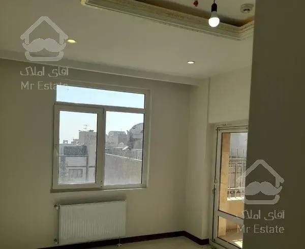 اپارتمان حدودن۱۳۰متردوخواب