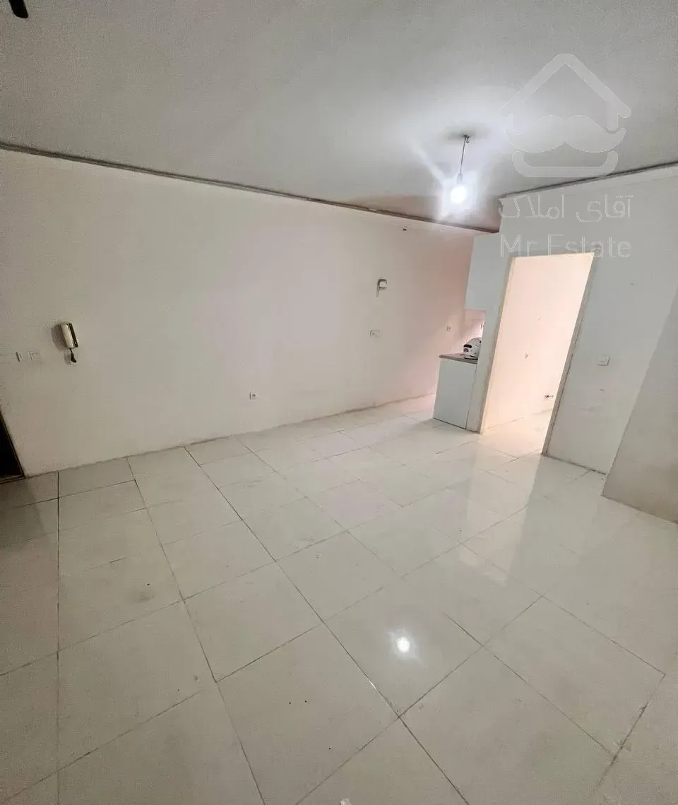 42متر بعلاوه5متر پاسیو/وحیدیه/تسلیحات