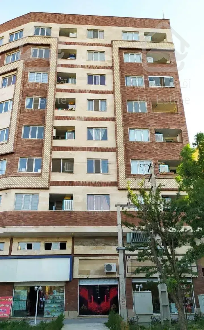 مهرشهربلوار ارم ۱۰۰ متر تخلیه آماده تحویل