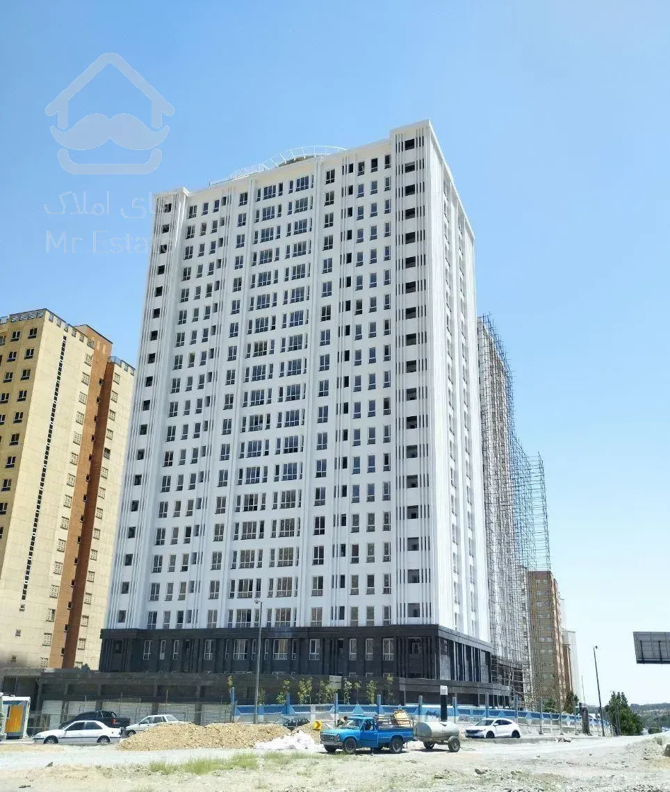 واحد نو با شرایط اقساطی از پروژه لوکس منطقه چیتگر