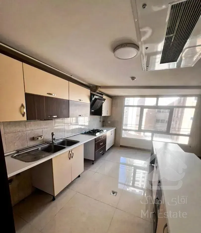 آپارتمان 3 خواب دریاچه ایرانمال خوش نقشه