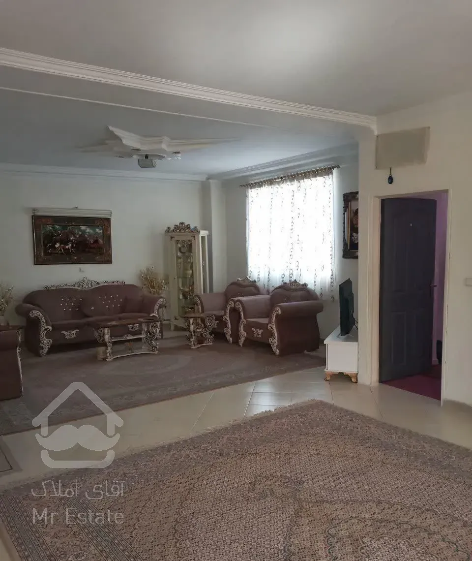 اجاره آپارتمان ۱۲۷ متری ۳ خوابه در بازار