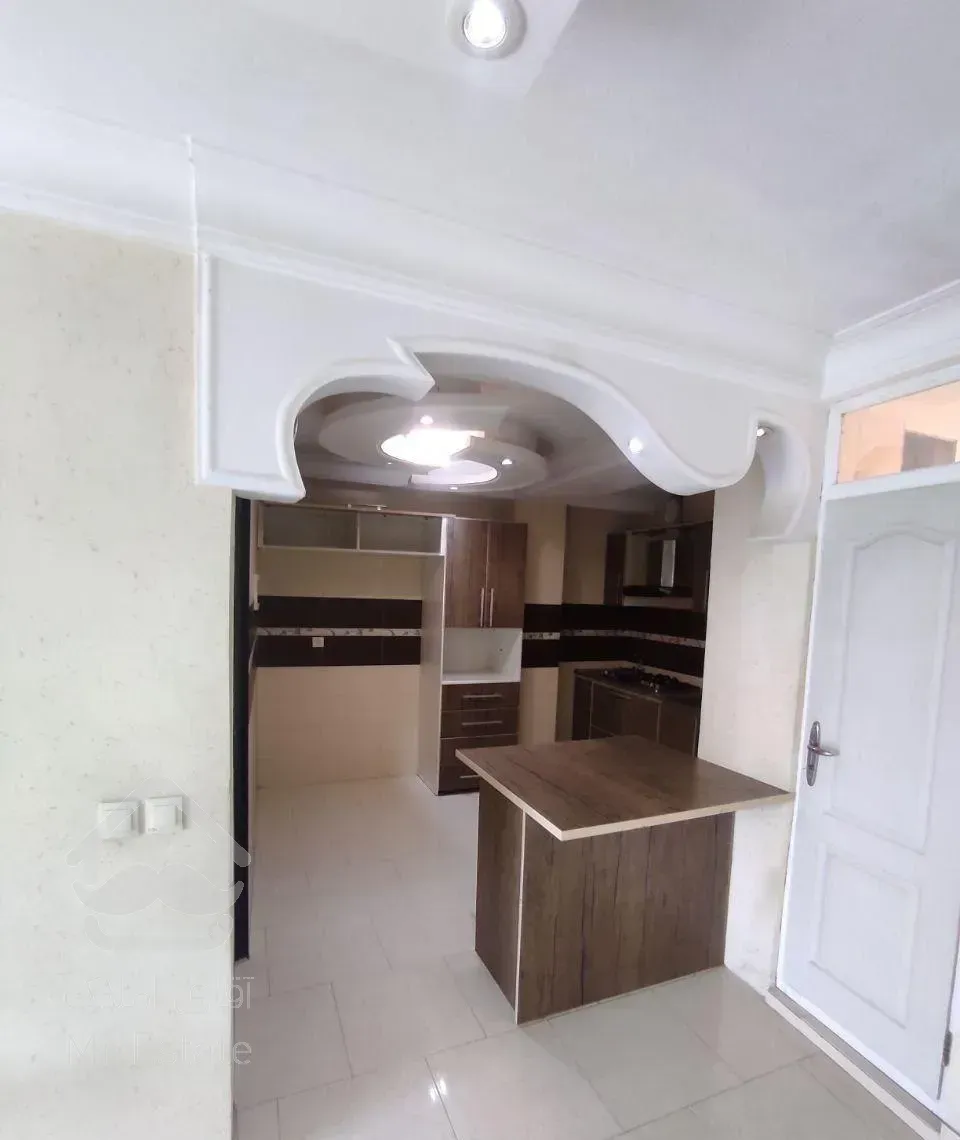 آپارتمان ۸۰ متری ۱ خوابه طبقه ۱ در چالوس