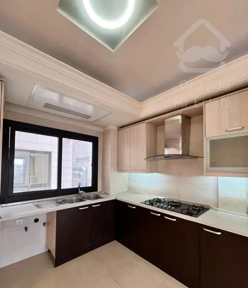 آپارتمان ۱۶۰متر۳خواب فول اقدسیه