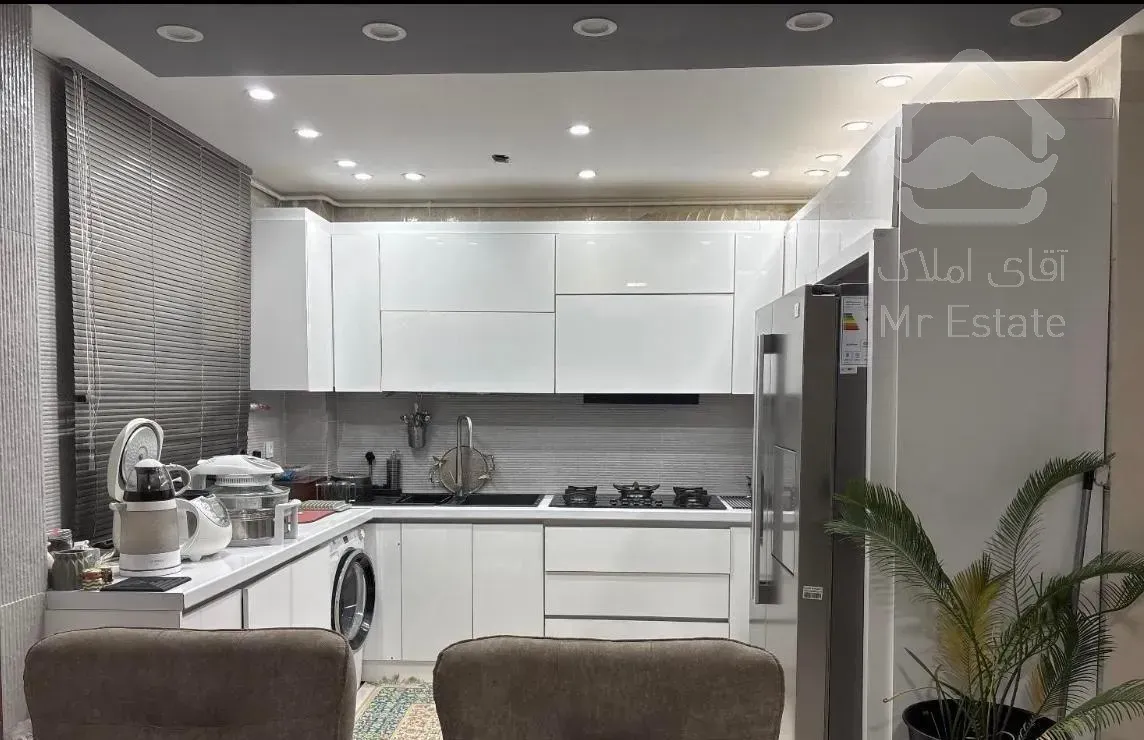 فروش آپارتمان ۷۵ متری ۲ خ در آبشار تهران