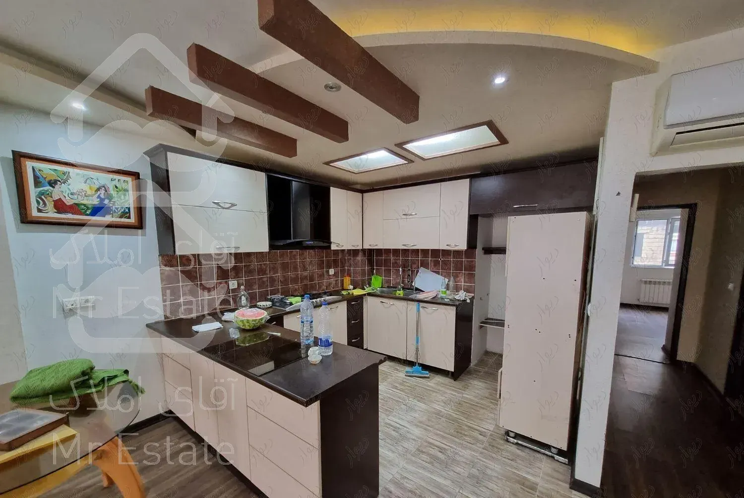 بلوارایت الله نجفی آپارتمان 94 متری رهن و اجاره