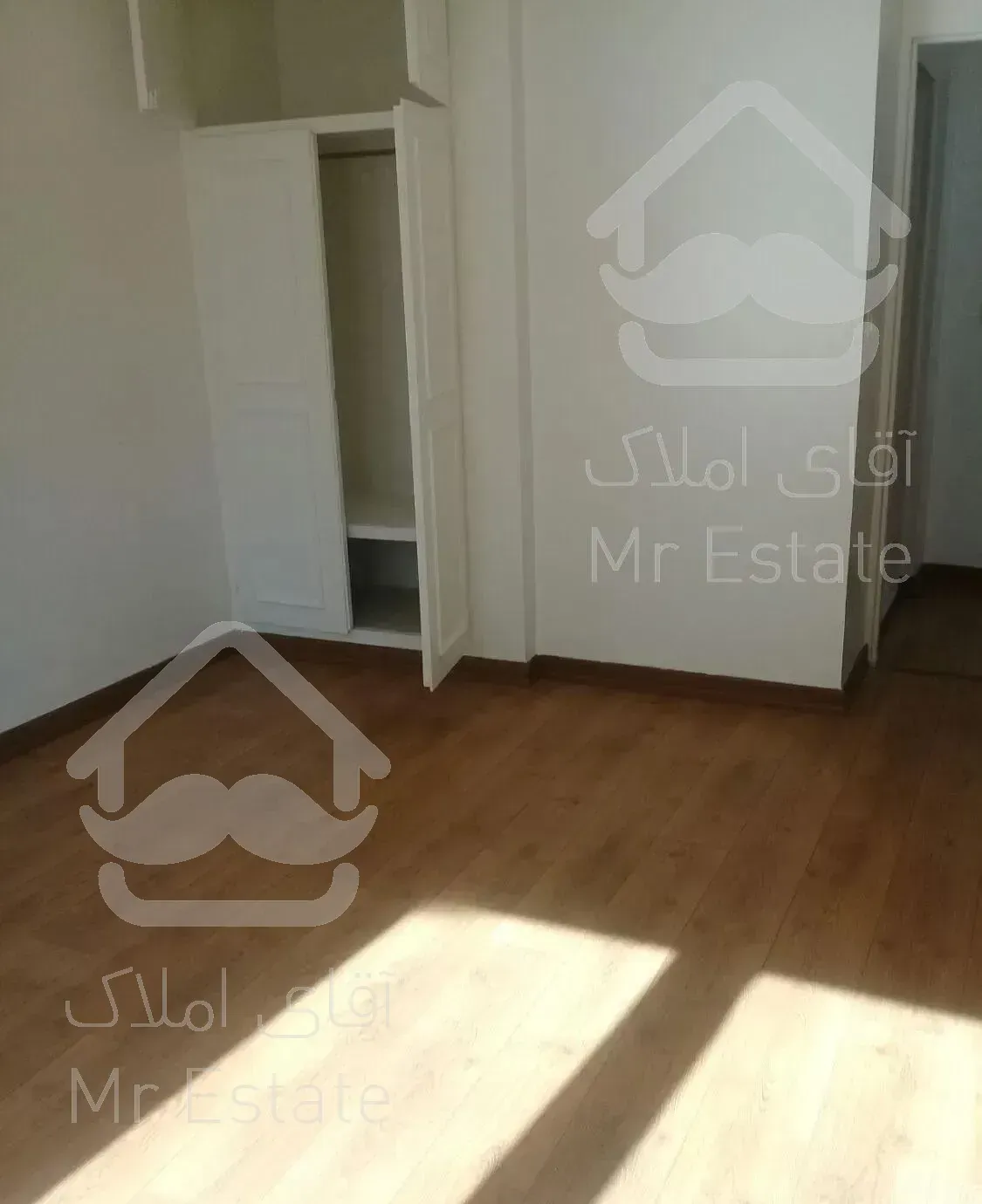 فروش اپارتمان ۱۳۰ متری تاپ