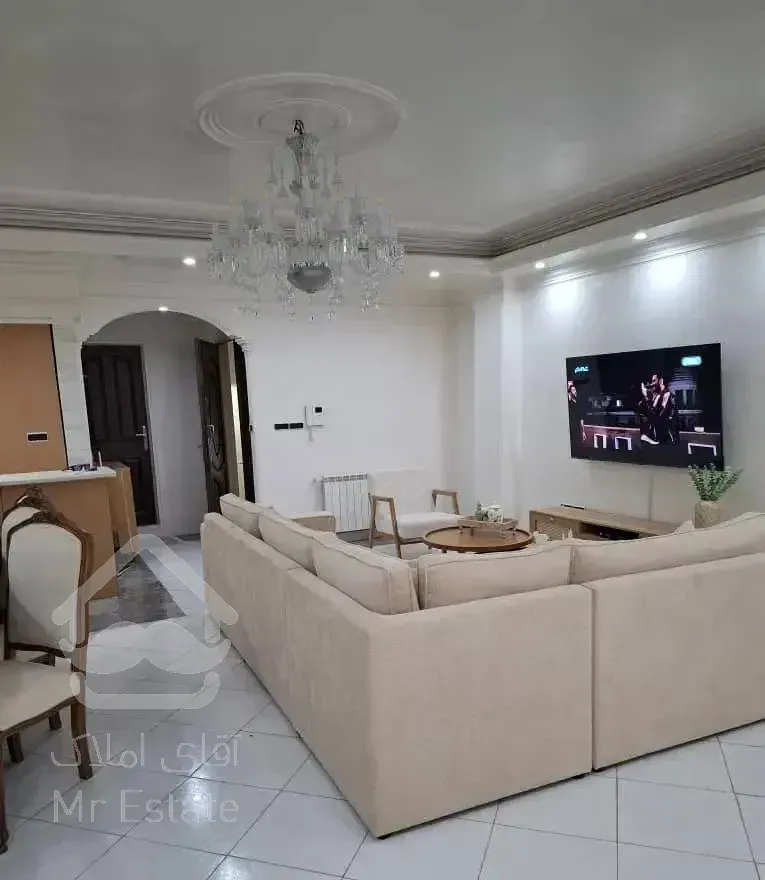 آپارتمان ۱۴۰متری / مهرگان / سه خواب /استخردار