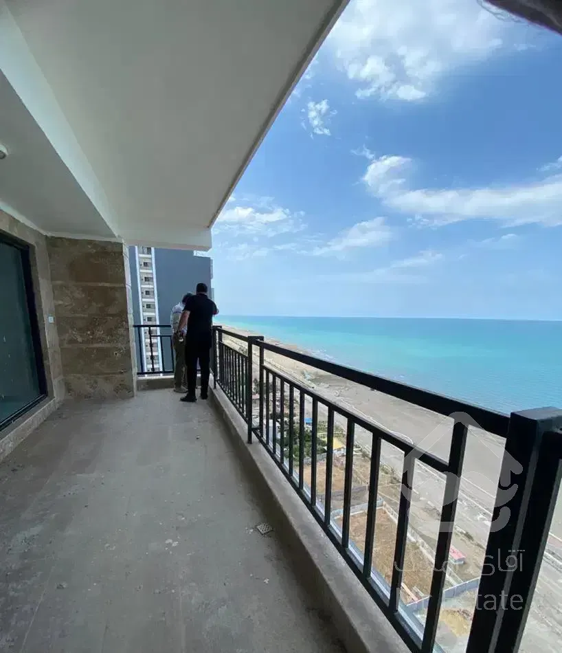 طبقات آخر برج ساحلی ۱۳۶ متر پلاک اول دریا