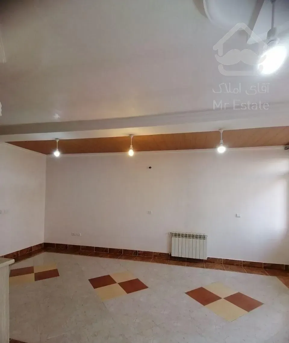 آپارتمان 100متر  تمیز دو خوابه