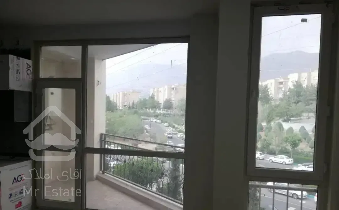 106متر نوساز شهرک محلاتی، ویوی ابدی، 2پارکینگ سندی