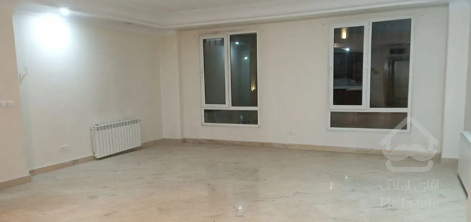 ۱۰۵ متر۲ خواب بی نظیر با امکانات در ظفر