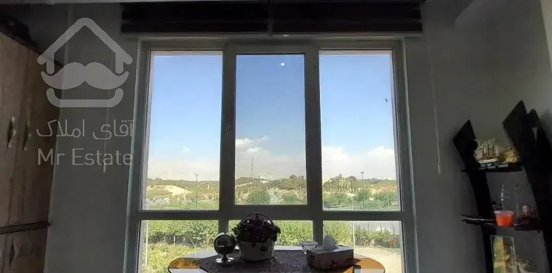 ۹۰ متر دو خواب سالن پرده خور