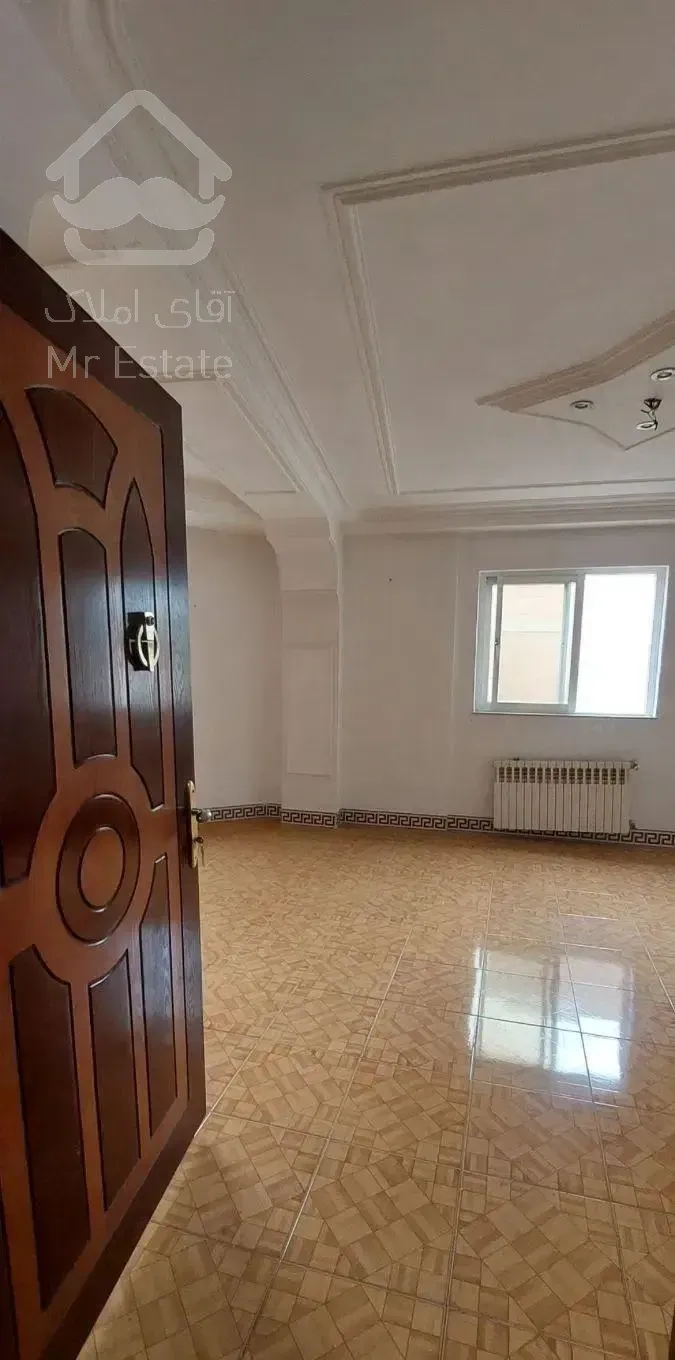 110متری طبقه اول دو خواب