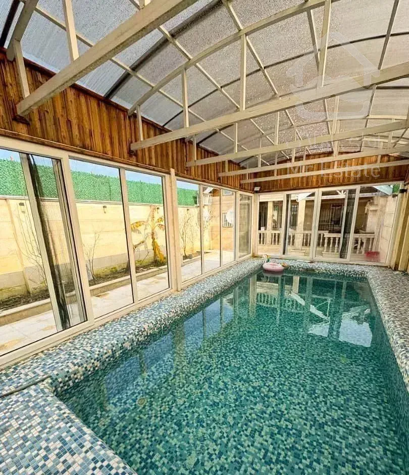 ویلا استخردار لاکچری با استخر چهارفصل