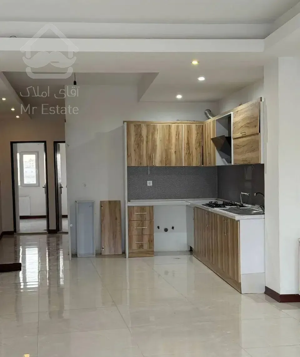 آپارتمان ۹۳ متر باآسانسورپارکینگ خ امام محمودآباد