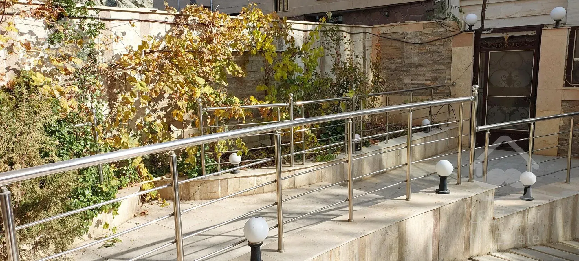 رودهن 82 متری