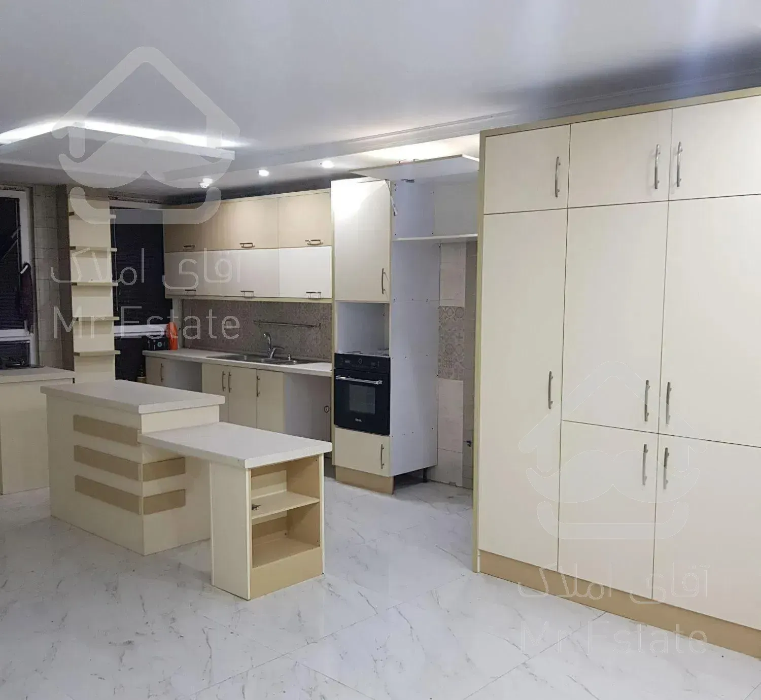 ۱۰۷ متر شمال خواجه عبدالله