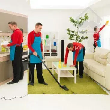 نظافت نظافتچی راه پله شرکت تمام نقاط ساعتی