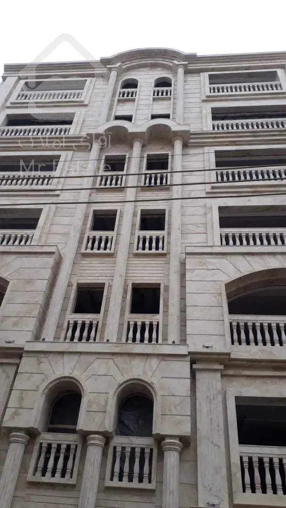 دوواحدآپارتمان درآمل فروش فوری