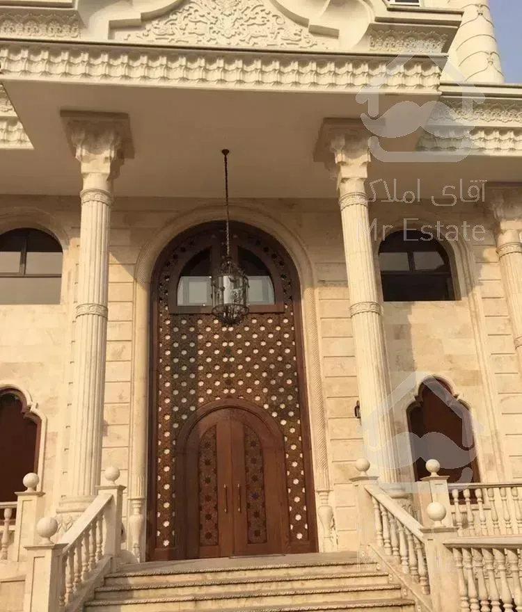 قیطریه چند قدمی پارک ۲۲۰ متر