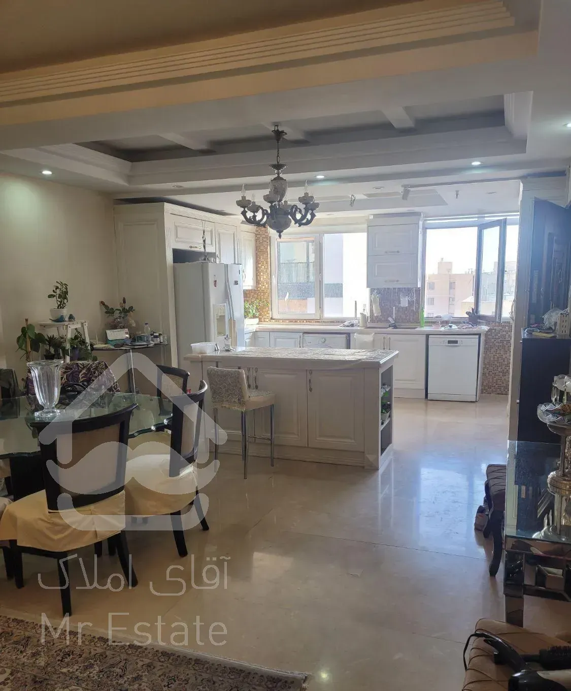 فروش آپارتمان ۱۳۱ متری ۲ خوابه در جانبازان